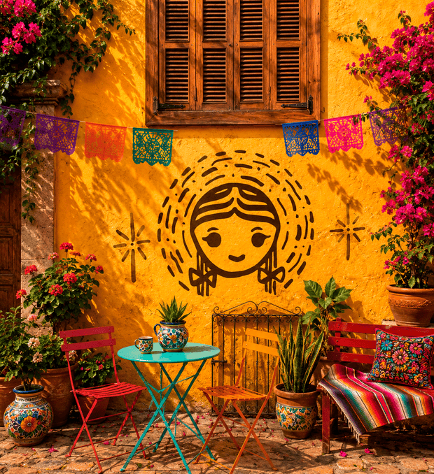 Mural con el rostro ilustrado de la Chulita sobre fondo amarillo.